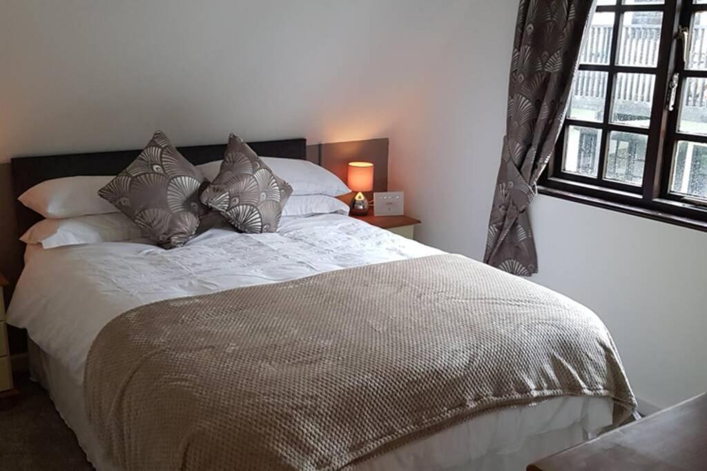 20 Tudor Court " Four Star Aa Accommodation" 海尔 外观 照片