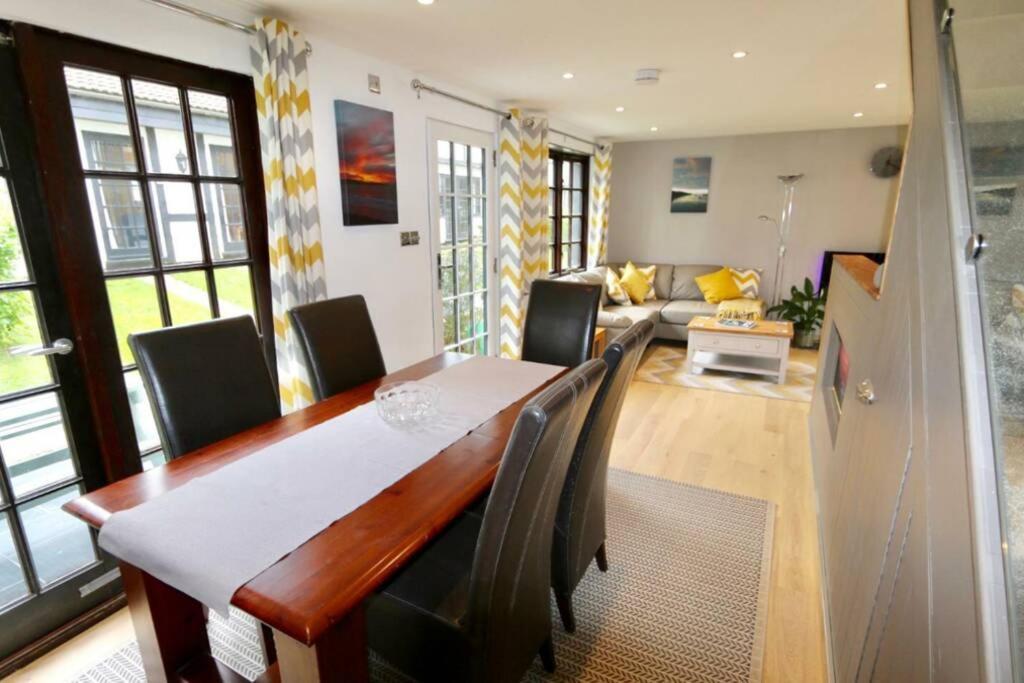 20 Tudor Court " Four Star Aa Accommodation" 海尔 外观 照片